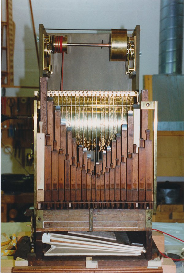 The organ mechanism concealed in another of Clay’s musical clocks, which is at Windsor Castle. It plays arias from three of Handel’s operas (image kindly provided by Martin Goetze and Dominic Gwynn www.goetzegwynn.co.uk)