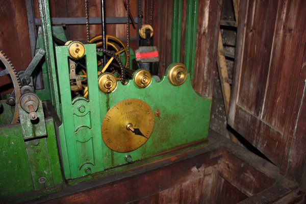 3. General view of St. Luke’s clock