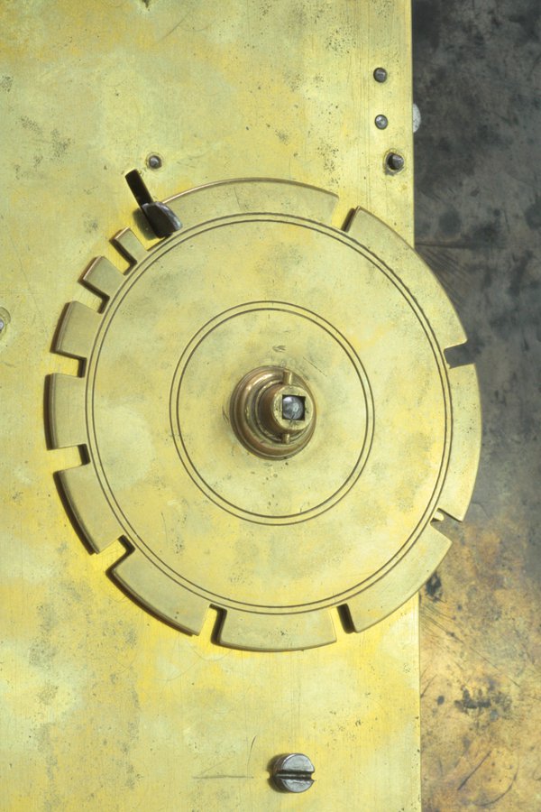 Count wheel from a longcase signed John Aylward of Guildford, c. 1695.