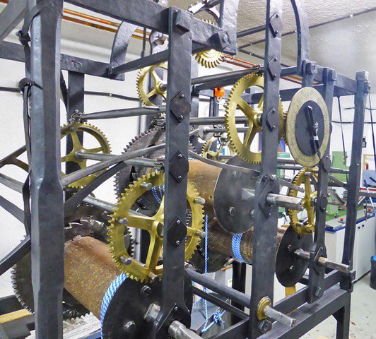 3 Reloj Yeregui 1827 en restauración1b