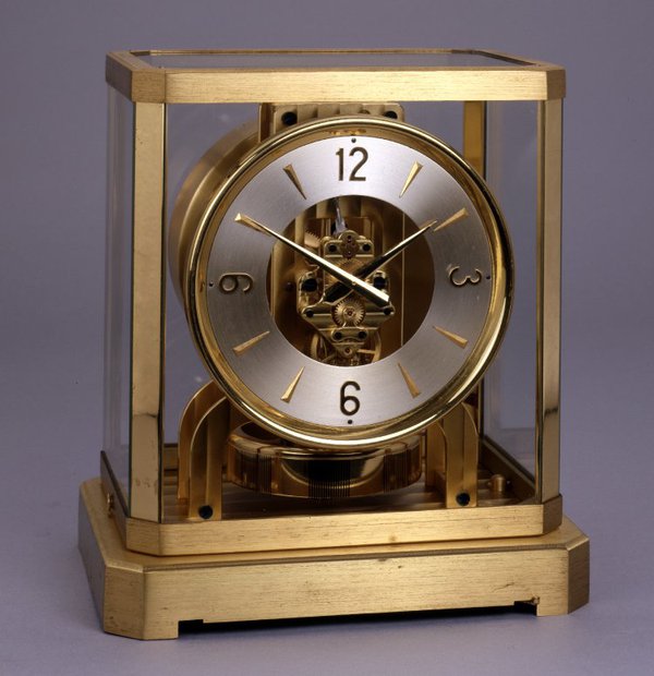 Atmos clock by Jaeger le Coultre,1947, Switzerland (British Museum reg. No. 1986,1025.1)