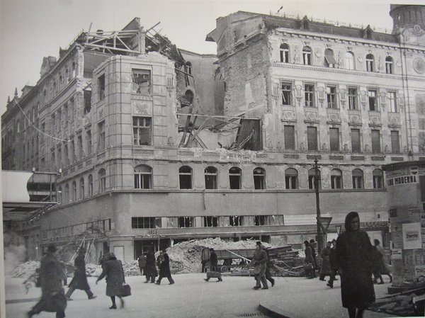 Bienenhaus-bomb-damage